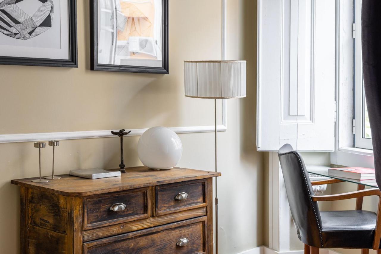 Bright Tailor Made Apartment By The Castle Lisboa Eksteriør bilde